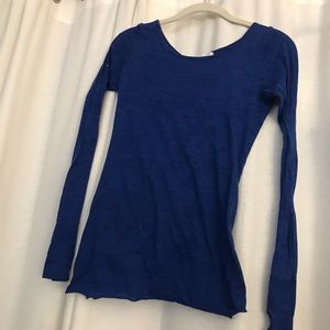 Blue long sleeve w/ Thumbholes